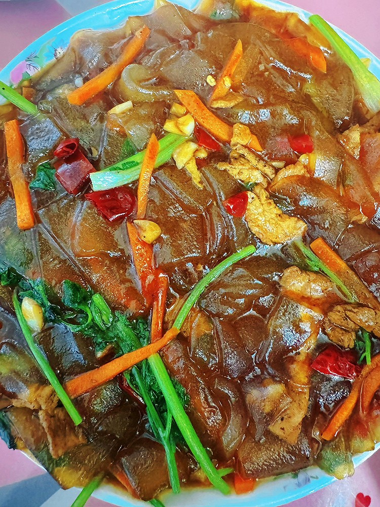肉丝拉皮的做法