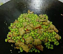 五花肉炒青黄豆的做法