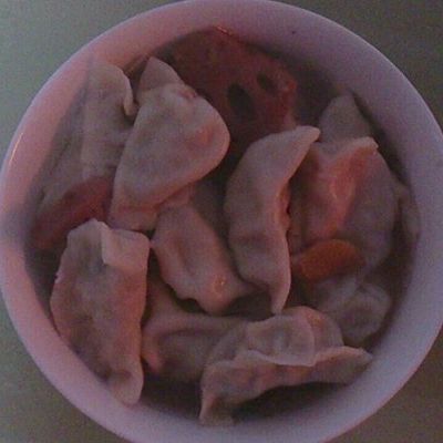 黄瓜香菇瘦肉水饺