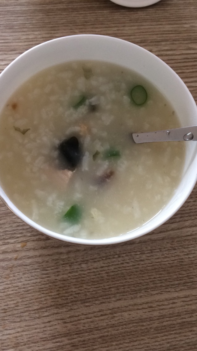 Congee with preserved egg and lean meat