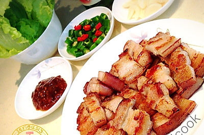 快手上菜•韩式烤五花肉