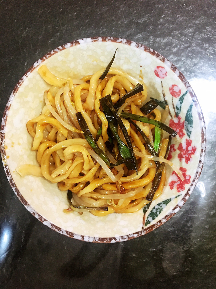 简易版葱油拌面的做法
