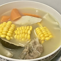 椰子玉米胡萝卜淮山猪骨汤的做法图解6