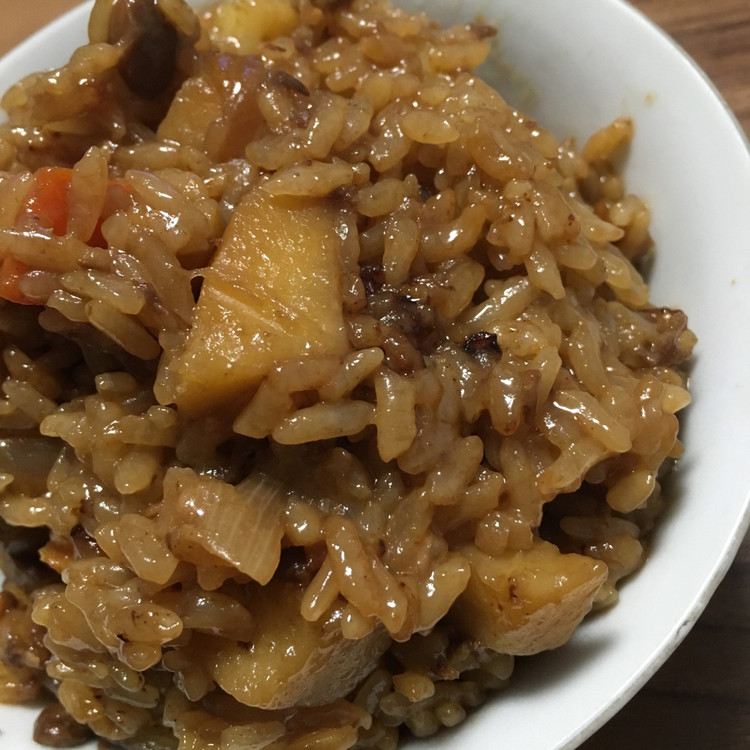 土豆肥牛焖饭的做法