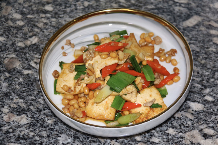 腊八豆烩豆腐的做法