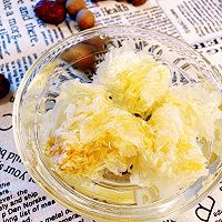夏日冰爽解暑红枣银耳汤的做法图解2