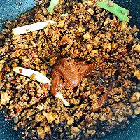 香菇牛肉酱的做法图解9