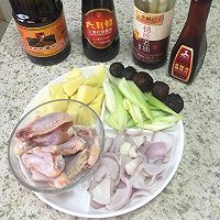 黄焖鸡的做法图解1