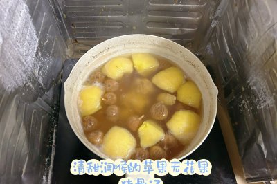 kaka厨房— 清甜润喉的苹果无花果猪骨汤