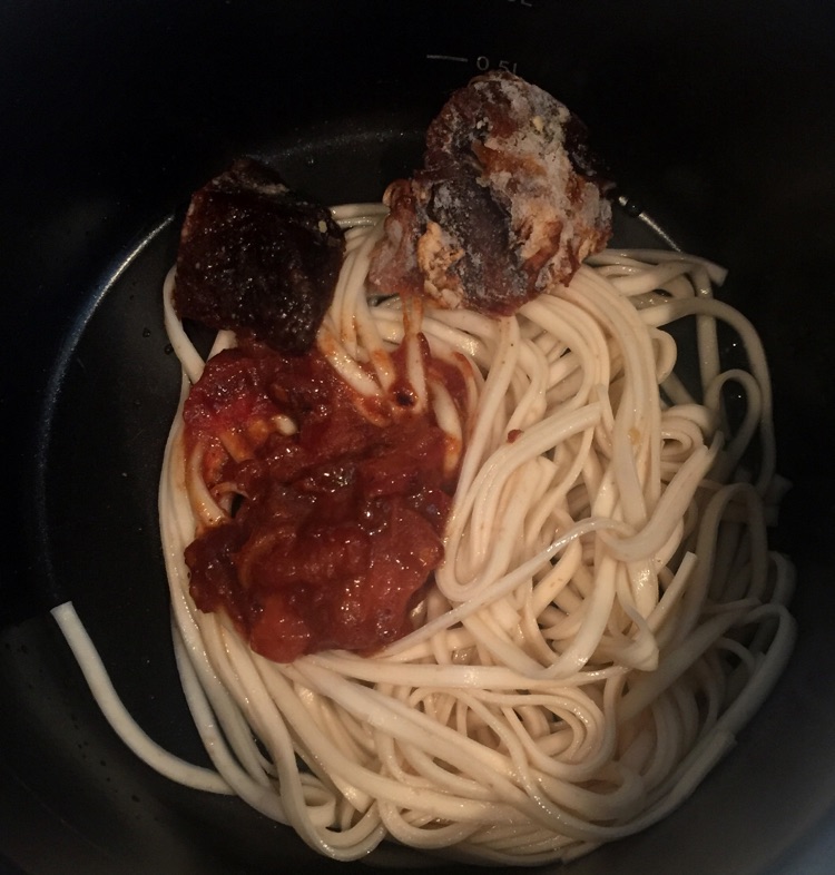 番茄浓汤牛肉面的做法图解3