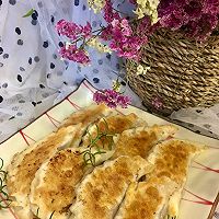 #带着美食出去浪#牛肉煎饺的做法图解1