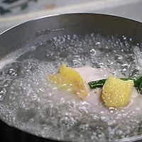 干煸麻辣鸡丝，太香了，很适合当做追剧小零食和下酒菜的做法图解2