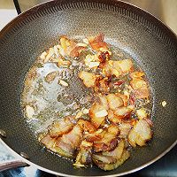 #开启冬日滋补新吃法#红菜苔炒熏腊肉的做法图解7