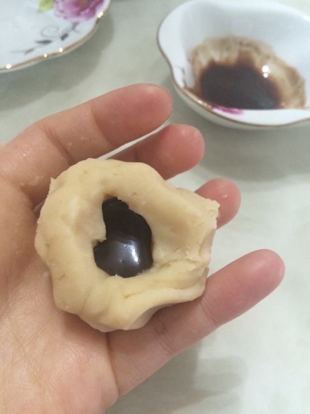 巧克力流心冰皮月饼的做法图解15