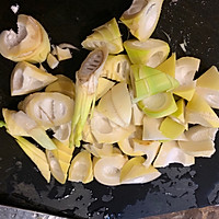 油焖春笋的做法图解3