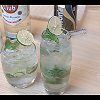 经典Mojito & 蓝莓Mojito 古巴鸡尾酒 视频菜谱的做法图解8