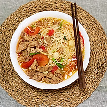 羊肉酸汤面