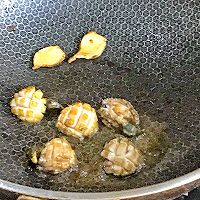 鲜鲍焖鸡块的做法图解8
