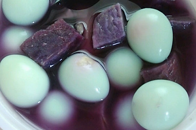 紫薯鹌鹑蛋糖水