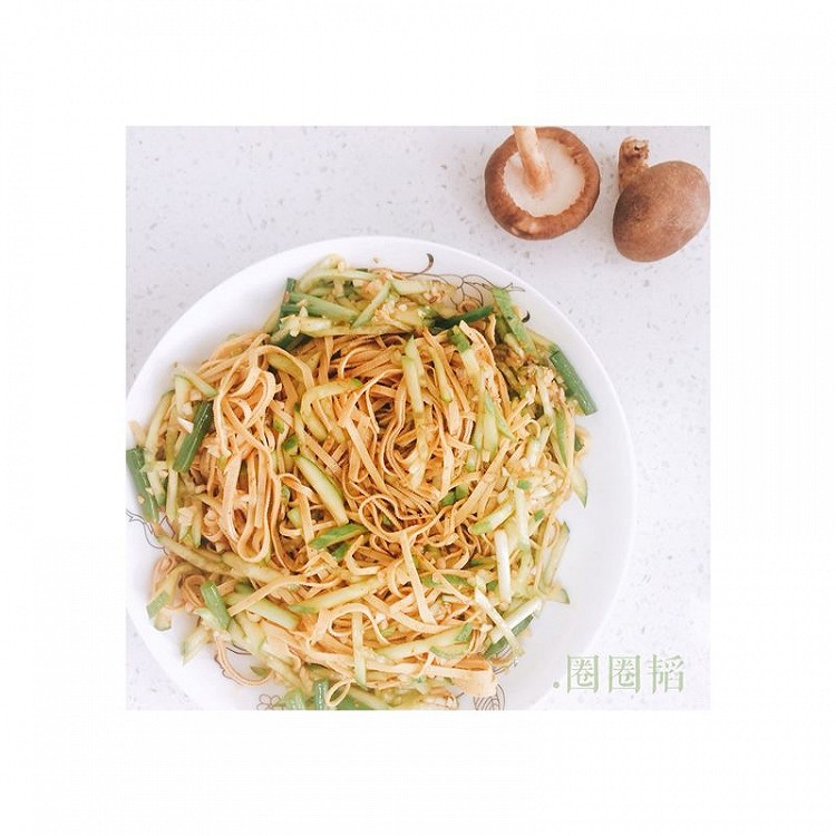 孜然干豆腐丝的做法