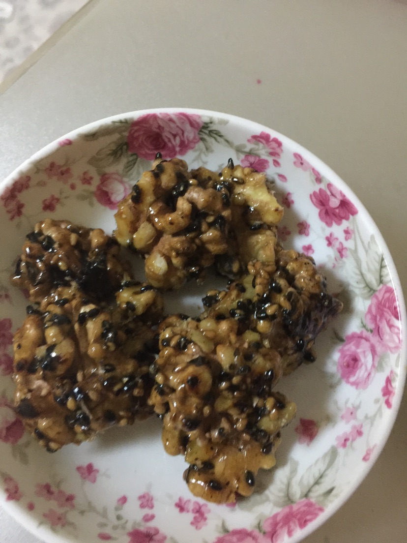 琥珀芝麻核桃仁的做法图解7