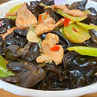 莴笋木耳炒肉片的做法图解6