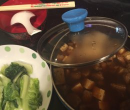 红烧豆腐炖肉的做法