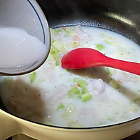 #原制原味，聚会菜谱#奶油虾滑西葫芦汤的做法图解9