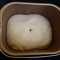 日式炼乳面包的做法图解2