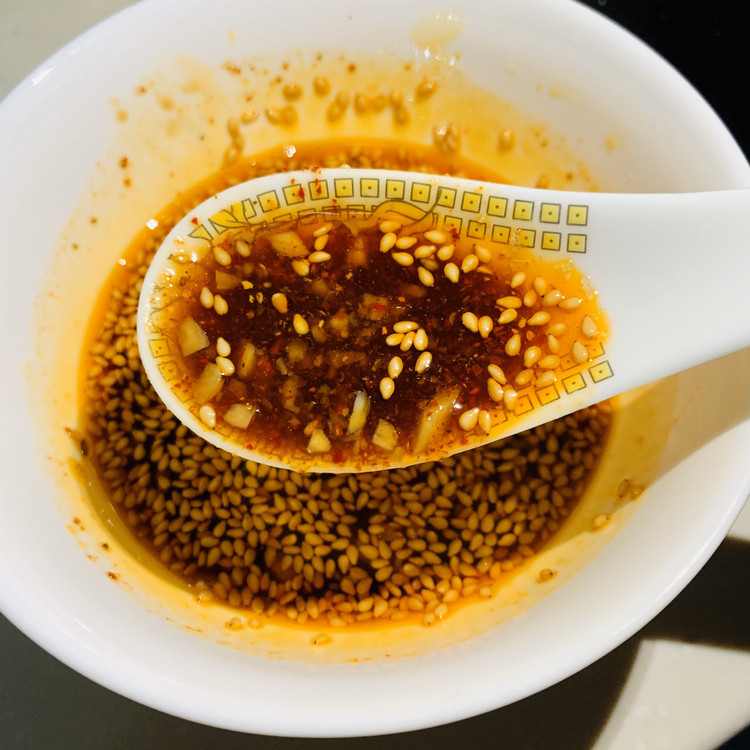 万能凉拌汁的做法