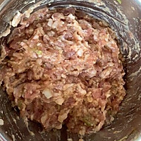 虎皮尖椒酿肉的做法图解2
