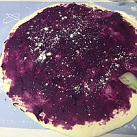 蒸奶香紫薯小花卷的做法图解12