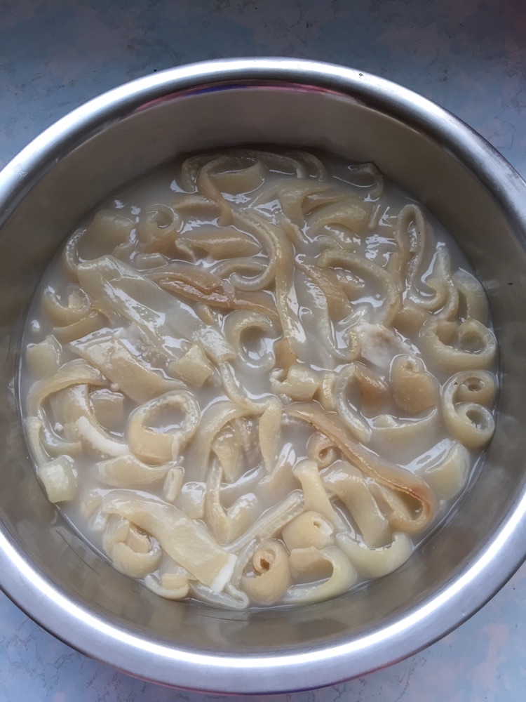 水晶皮冻的做法图解3