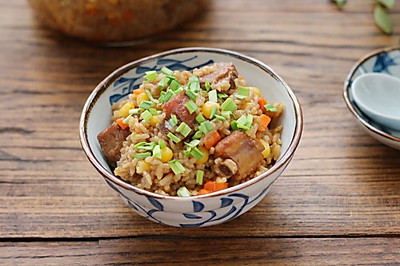 营养美味的排骨焖饭