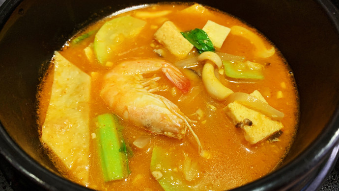 炎炎夏日 也要喝热乎乎的韩式大酱汤
