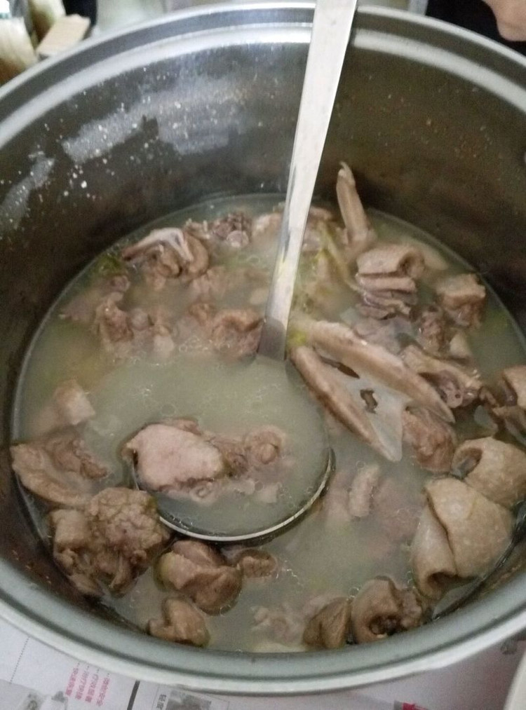 清炖鸭汤的做法