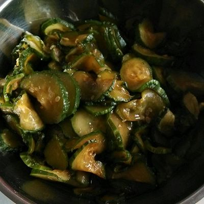 微波酱黄瓜