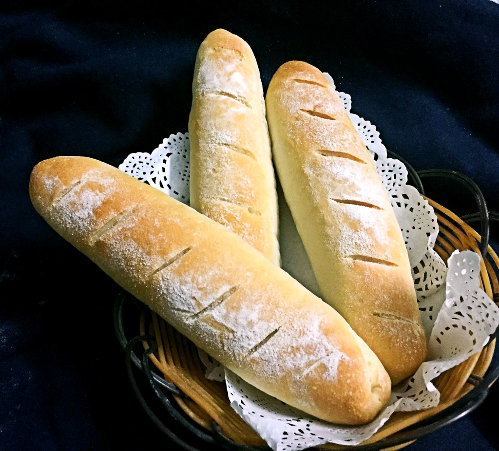 法棍面包怎么做_法棍面包的做法_lingling玲食_豆果美食