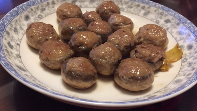 肉滑酿白蘑