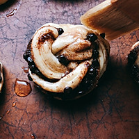 『SWEET HOME』一次发酵的瑞典花环巧克力肉桂卷的做法图解12