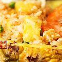 【曼步厨房】椰奶海鲜菠萝焗饭的做法图解16