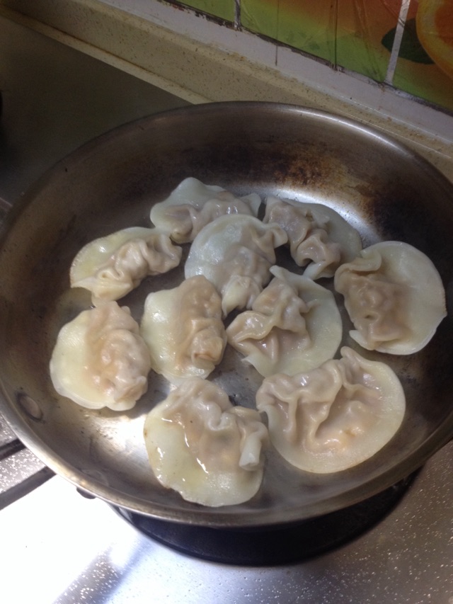 煎饺的做法图解1