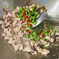 外婆菜炒梅花肉的做法图解6