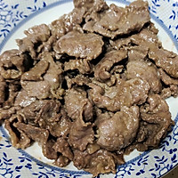 青椒炒牛肉 鲜嫩可口 刚刚好的做法图解4
