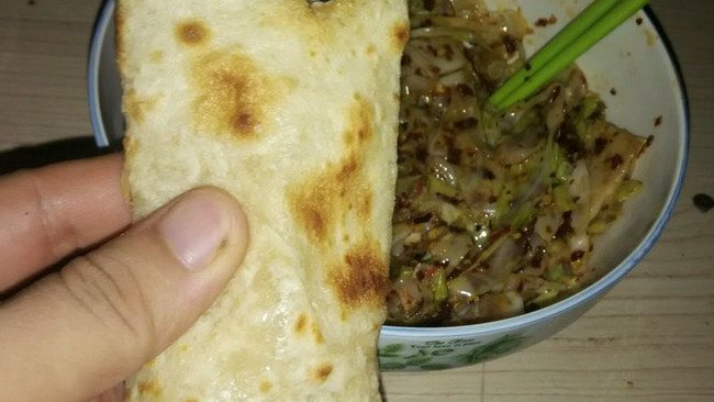 河南特色小吃美食洛馍卷菜的做法