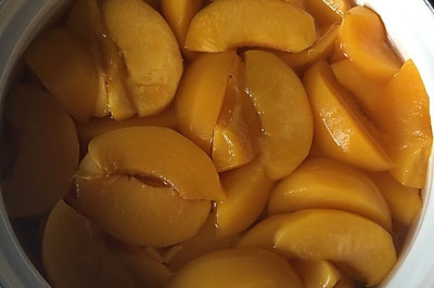 黄桃罐头