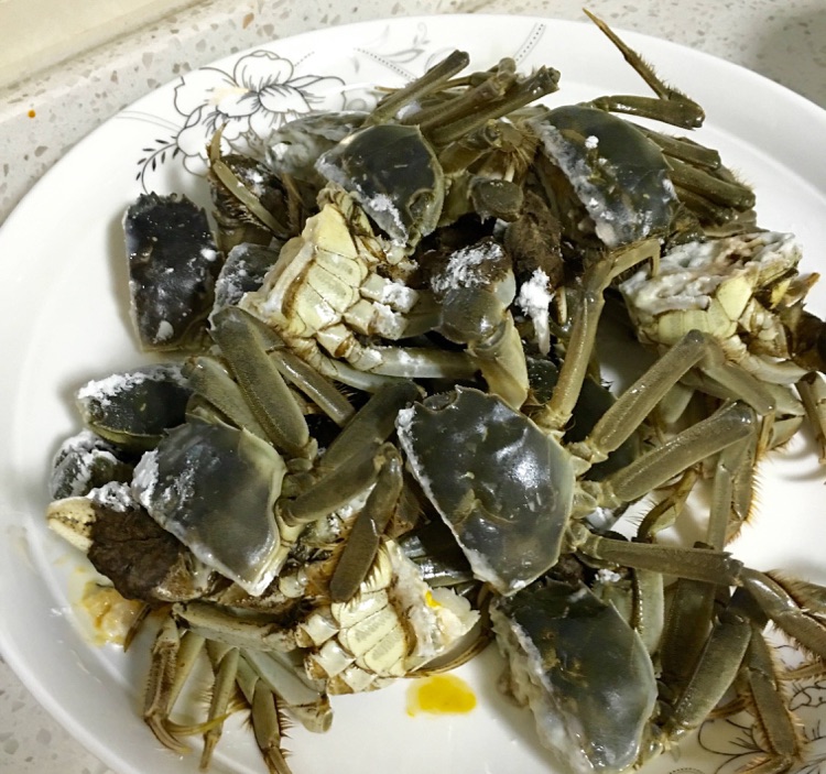 香辣蟹的做法图解1