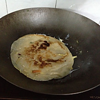 土豆丝鸡蛋卷饼的做法图解3