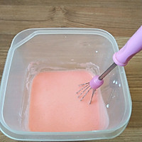 草莓冰淇淋的做法图解3
