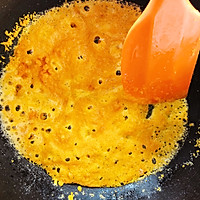 咸蛋黄焗豆腐的做法图解3